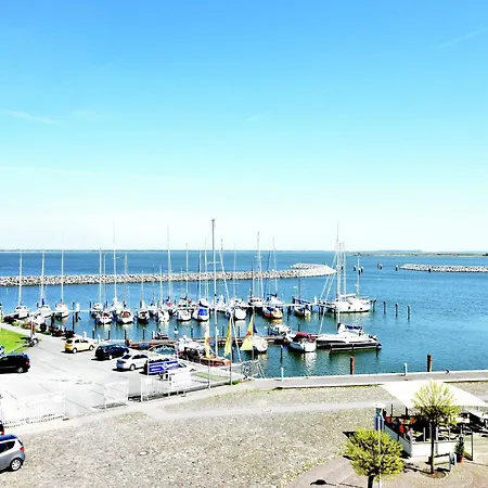 Exklusive Panoramawohnung In Barth, Cleaning Included *